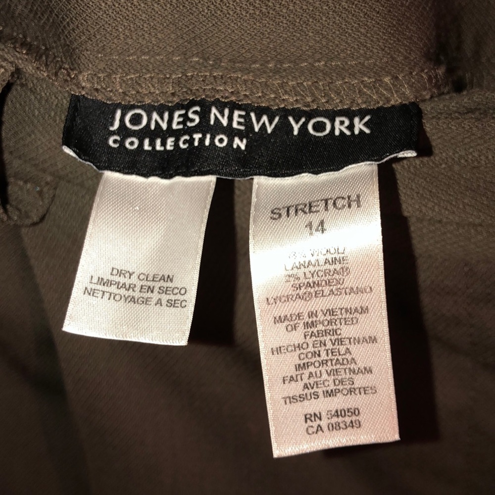 Jones NY olive green wool pants - Picture 2 of 4